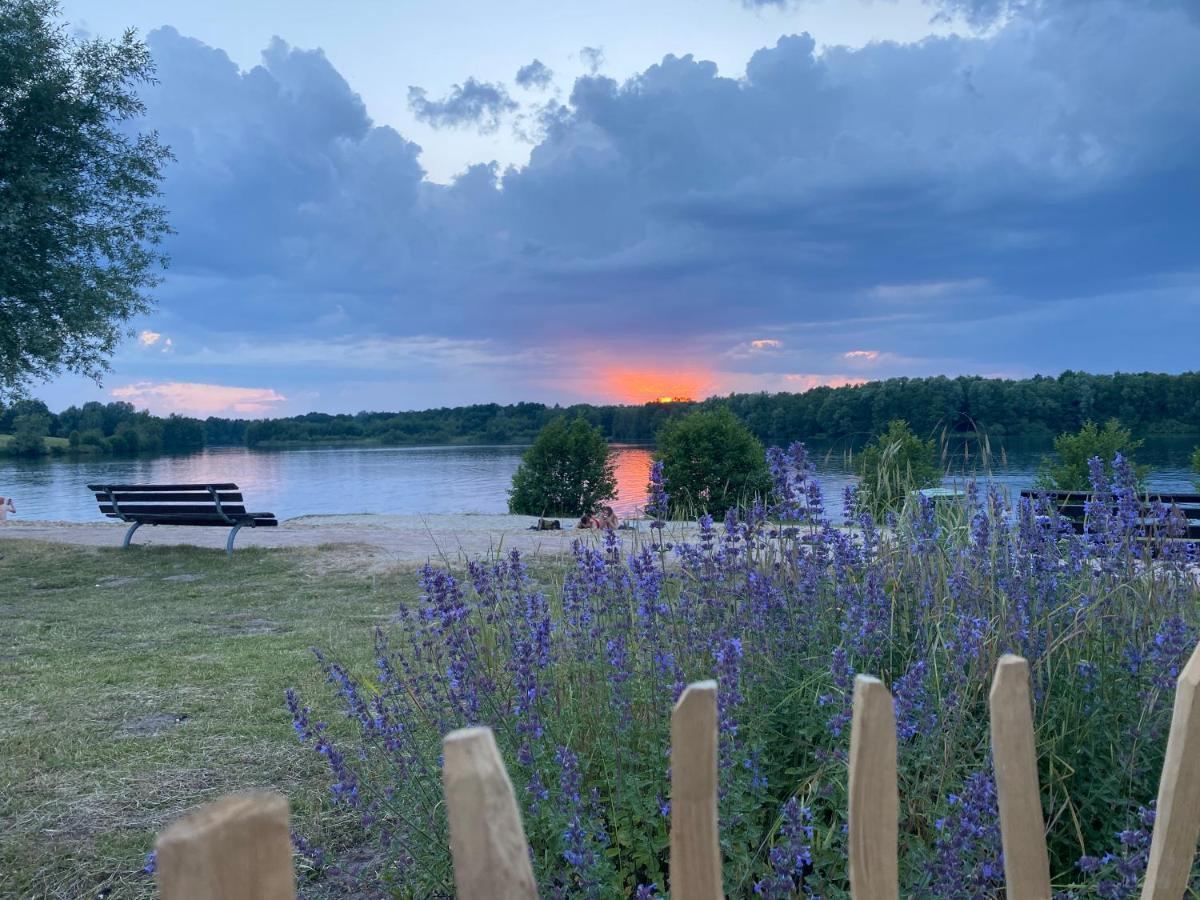 Appartementhotel Seeblick Гронау Экстерьер фото